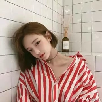 一楼一鬼